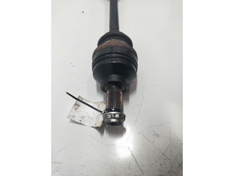 Recambio de transmision trasera izquierda para bmw serie 7 (e32) 4.0 v8 32v cat referencia OEM IAM   