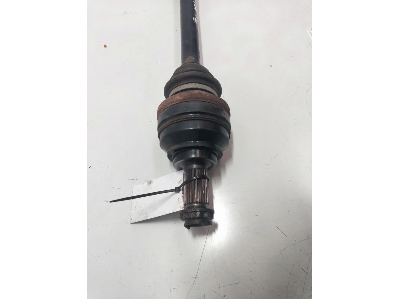 Recambio de transmision trasera izquierda para bmw x5 (e53) 3.0i referencia OEM IAM 7500916A102  