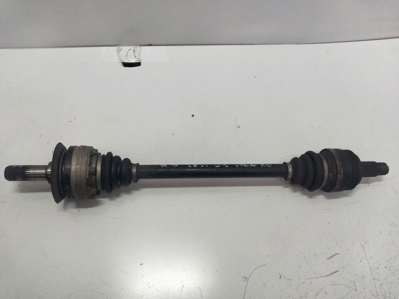 Recambio de transmision trasera derecha para bmw serie x3 (g01) sdrive18d referencia OEM IAM    Recambio de transmision trasera derecha para bmw serie x3 (g01) sdrive18d referencia OEM IAM