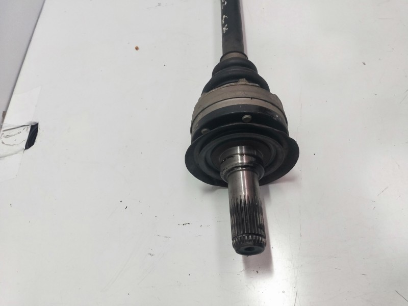 Recambio de transmision trasera derecha para bmw serie x3 (g01) sdrive18d referencia OEM IAM    Recambio de transmision trasera derecha para bmw serie x3 (g01) sdrive18d referencia OEM IAM