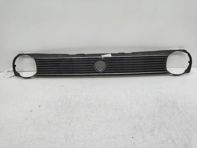 Recambio de rejilla delantera para volkswagen polo (801/803) referencia OEM IAM   
