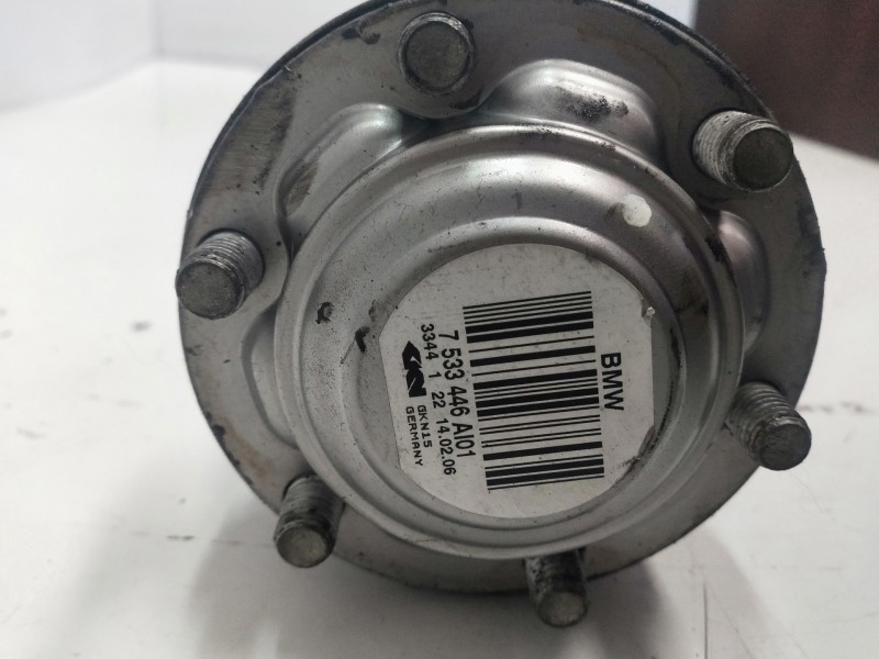Recambio de transmision trasera derecha para bmw serie 3 berlina (e90) 320d referencia OEM IAM 7533446A101  