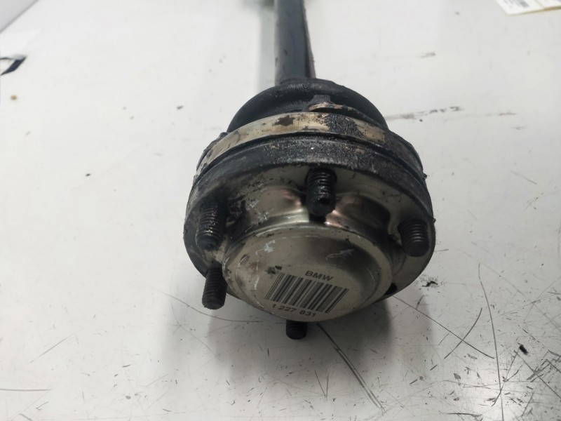 Recambio de transmision trasera izquierda para bmw serie 7 (e38) 2.8 24v cat referencia OEM IAM 1227831  