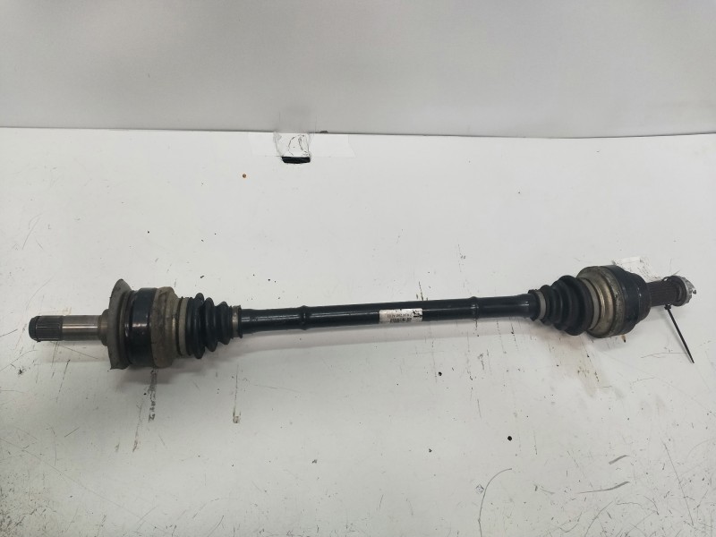 Recambio de transmision trasera derecha para bmw serie 5 lim. (f10) 520d referencia OEM IAM 7614290A103  