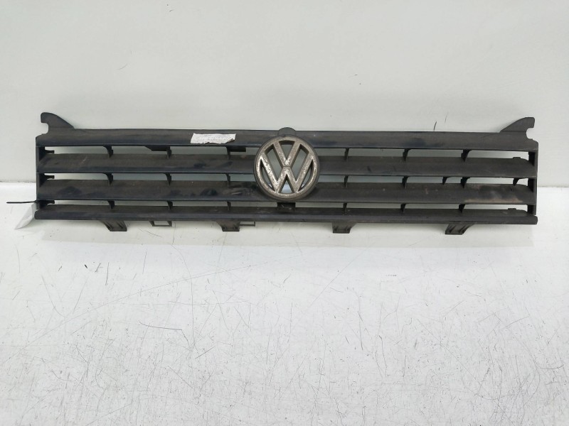 Recambio de rejilla delantera para volkswagen santana (327) referencia OEM IAM   
