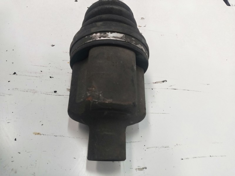 Recambio de transmision delantera izquierda para chrysler 300 m (lr) 3.5 v6 referencia OEM IAM P04593501  