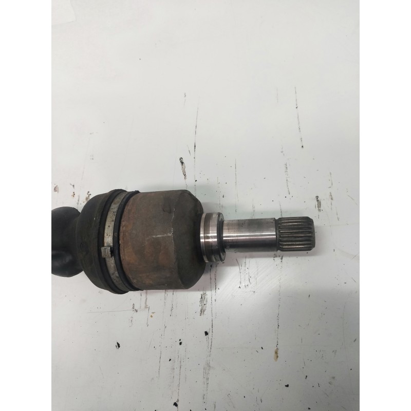 Recambio de transmision delantera izquierda para citroen xsara berlina 1.4 hdi referencia OEM IAM 9623687180  