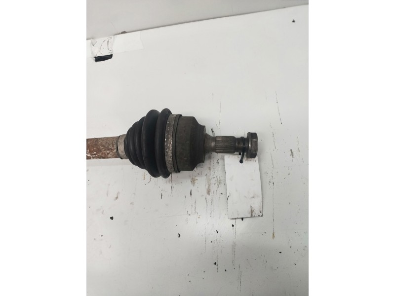 Recambio de transmision delantera izquierda para citroen c4 grand picasso sx referencia OEM IAM 9637117780  