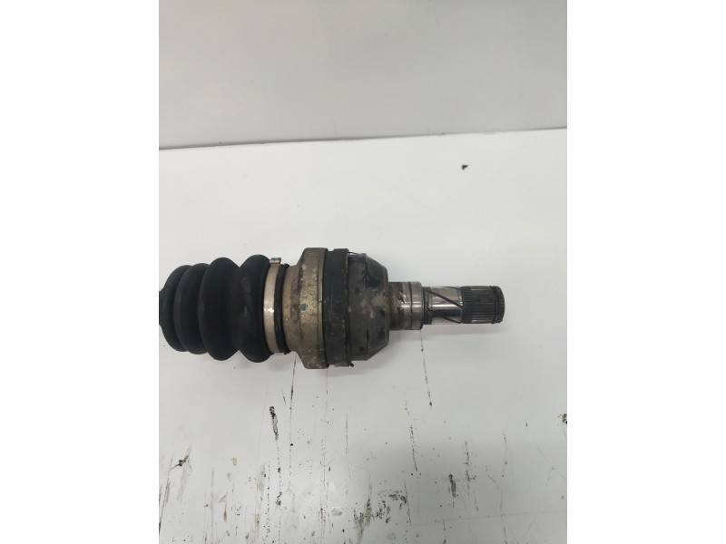 Recambio de transmision delantera izquierda para chevrolet lacetti cdx referencia OEM IAM 2C  