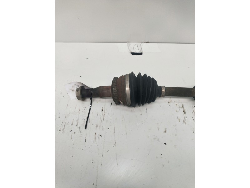 Recambio de transmision delantera derecha para chrysler 300 m (lr) 3.5 v6 referencia OEM IAM P04593500  