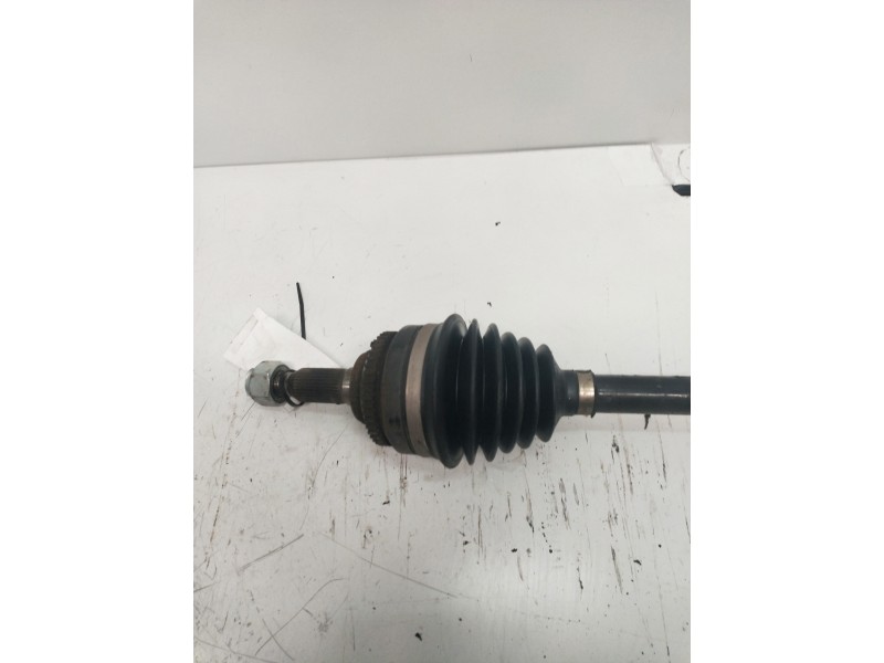 Recambio de transmision delantera derecha para chevrolet lacetti 2.0 diesel cat referencia OEM IAM R8  