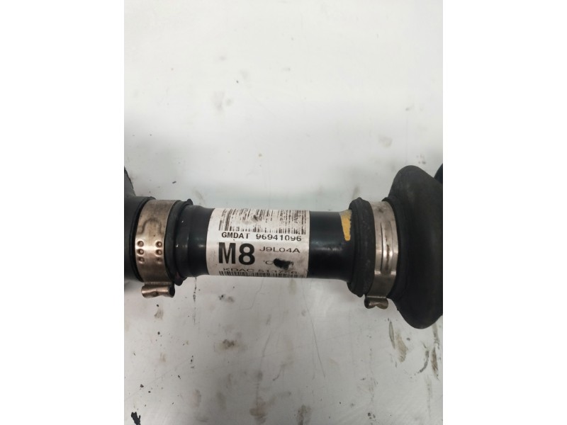 Recambio de transmision delantera izquierda para chevrolet lacetti 2.0 diesel cat referencia OEM IAM M8  