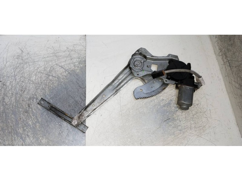 Recambio de elevalunas trasero izquierdo para nissan almera (n16/e) elegance referencia OEM IAM   