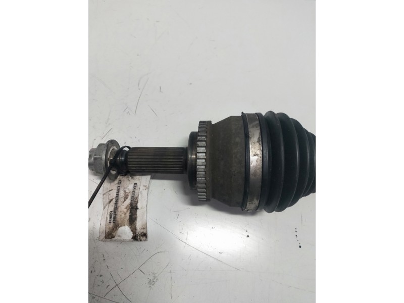Recambio de transmision delantera derecha para kia cee´d 1.6 crdi cat referencia OEM IAM 49500111210  