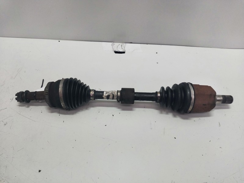 Recambio de transmision delantera izquierda para kia cee´d emotion referencia OEM IAM 45011H210  