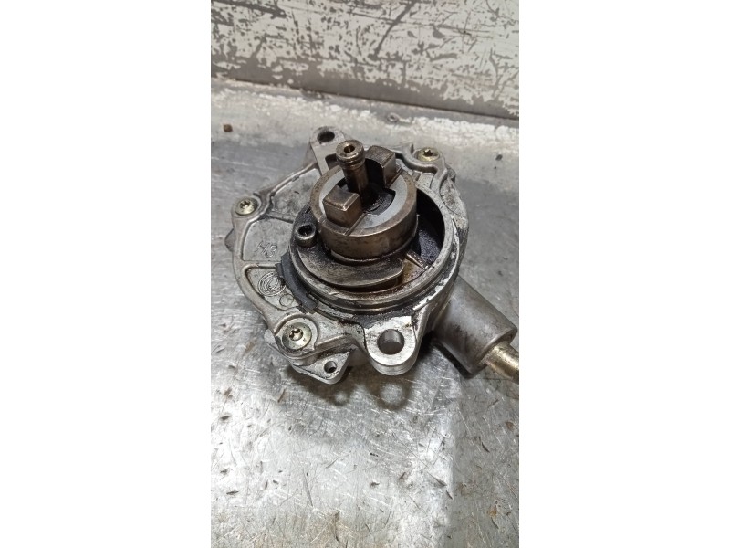 Recambio de depresor freno / bomba vacio para mercedes clase e (w210) berlina diesel 320 cdi (210.026) referencia OEM IAM A61123
