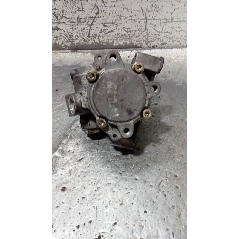 Recambio de bomba direccion para mercedes clase e (w210) berlina diesel 320 cdi (210.026) referencia OEM IAM 0024667101  
