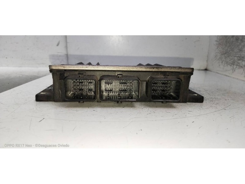 Recambio de centralita motor uce para renault megane ii berlina 3p luxe dynamique referencia OEM IAM R0410B024D 8200334419 82004