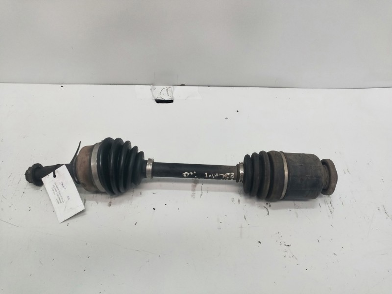 Recambio de transmision delantera izquierda para kia sorento 2.5 crdi vgt ex1 referencia OEM IAM   