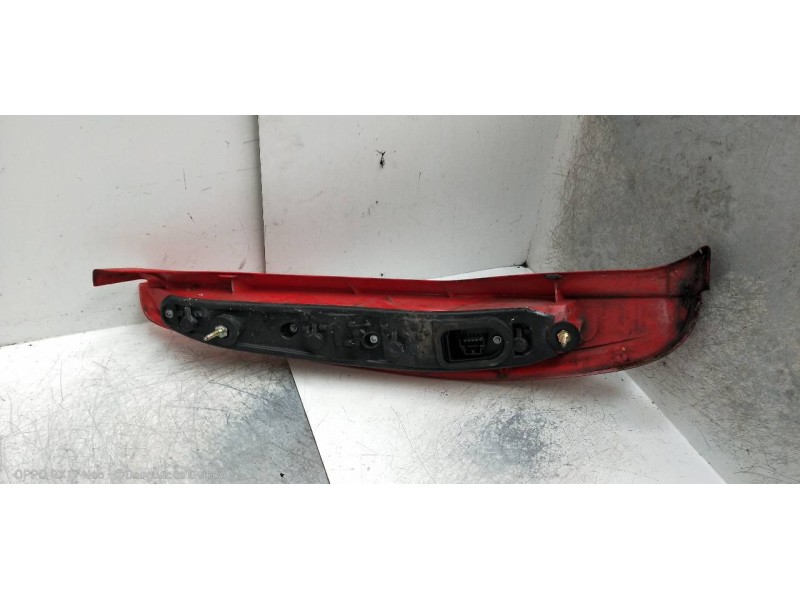 Recambio de piloto trasero derecho para fiat punto berlina (188) 1.2 8v referencia OEM IAM   