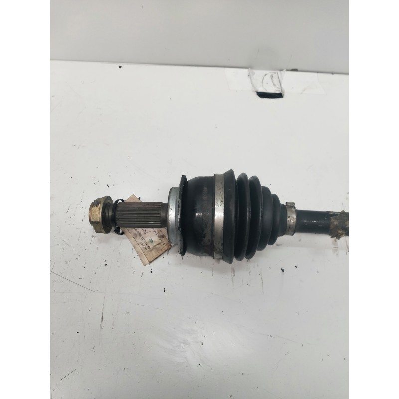 Recambio de transmision trasera izquierda para mercedes vito caja cerrada 6.03  109 cdi compacto (639.601) referencia OEM IAM   