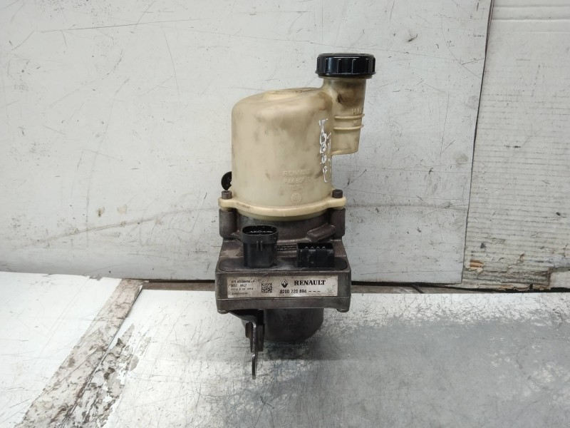 Recambio de bomba direccion para dacia logan laureate referencia OEM IAM 8200720894 A5096050F 