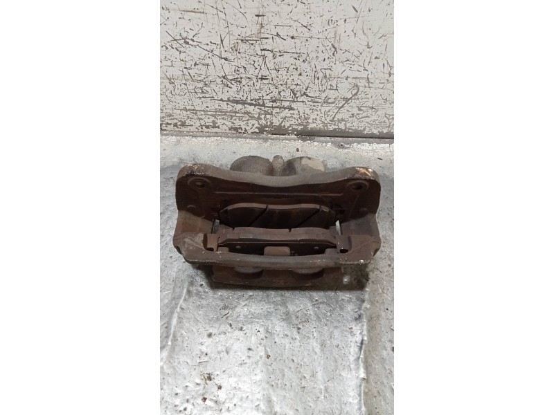 Recambio de pinza freno delantera izquierda para ssangyong rodius xdi referencia OEM IAM   