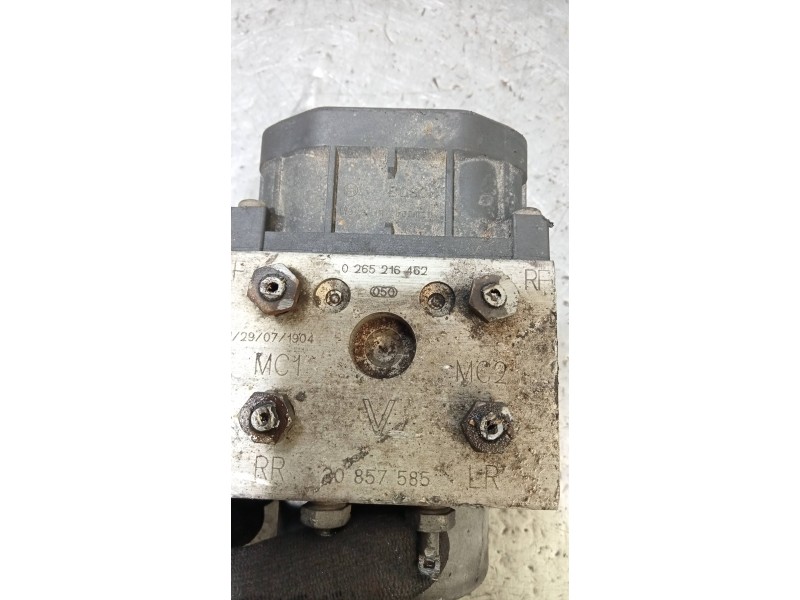 Recambio de abs para volvo s40 berlina 2.0 16v referencia OEM IAM 0265216462  BOSCH