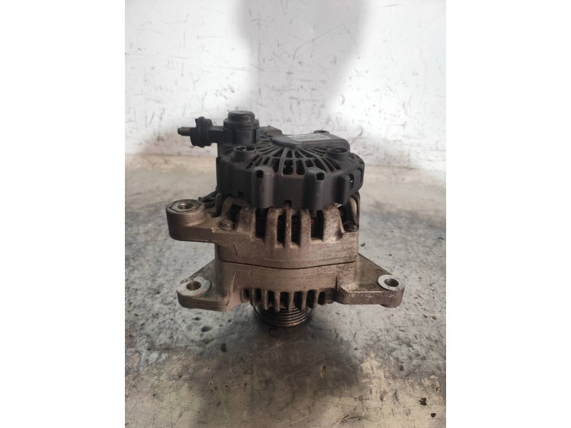Recambio de alternador para kia picanto 1.1 crdi active referencia OEM IAM 373002A010 2655103 