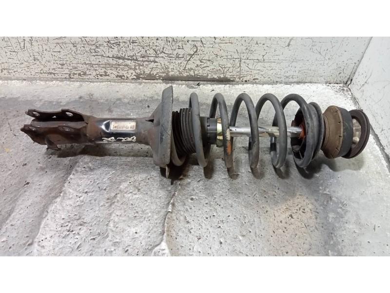 Recambio de amortiguador delantero derecho para volkswagen polo classic (6v2) básico referencia OEM IAM 6K0413031E 31E6K2 