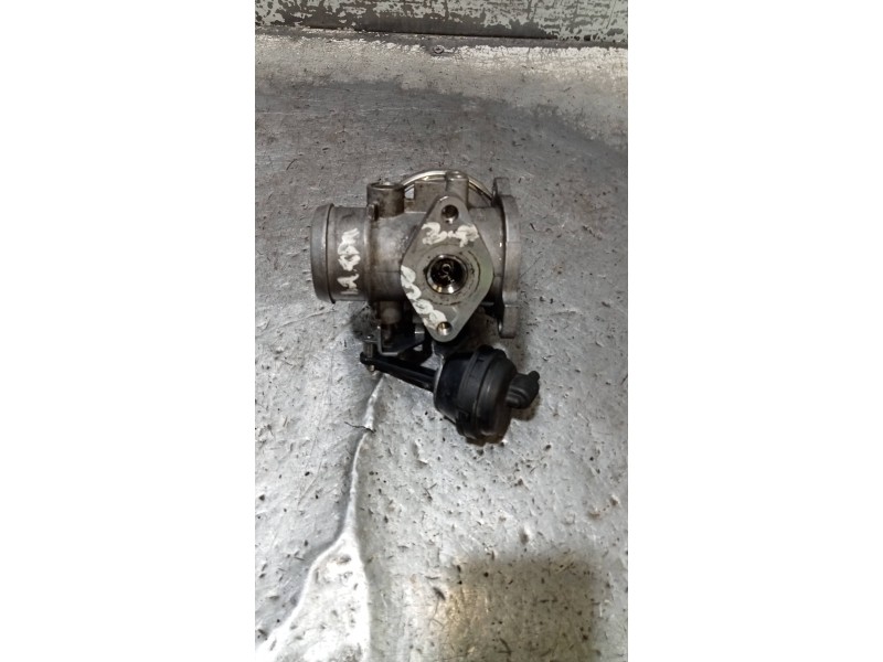 Recambio de valvula egr para volkswagen golf iv berlina (1j1) conceptline referencia OEM IAM 038129637B  
