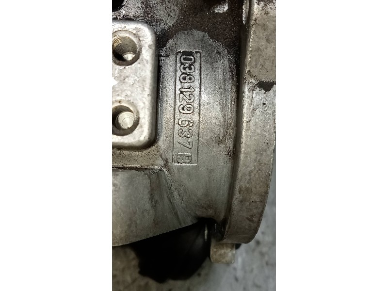 Recambio de valvula egr para volkswagen golf iv berlina (1j1) conceptline referencia OEM IAM 038129637B  