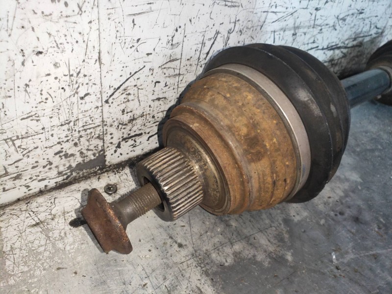 Recambio de transmision delantera derecha para audi a8 (4e2) 4.2 quattro referencia OEM IAM   