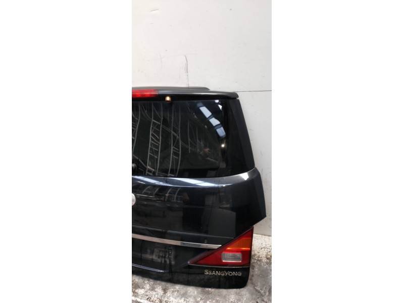 Recambio de porton trasero para ssangyong rodius xdi trend referencia OEM IAM   