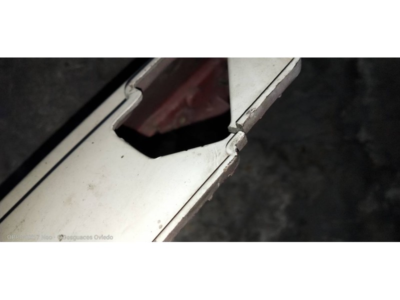 Recambio de rejilla delantera para peugeot expert kombi confort acristaldo (5 asientos) referencia OEM IAM   