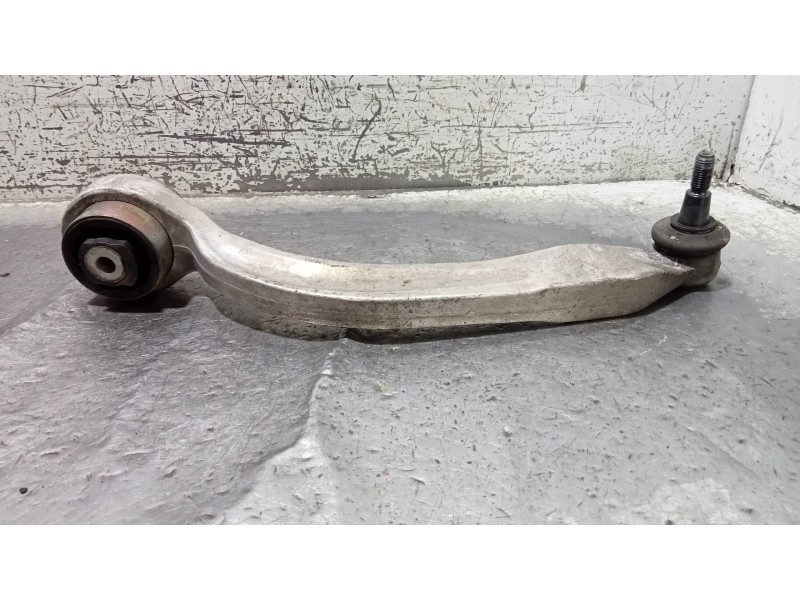 Recambio de brazo suspension inferior delantero izquierdo para audi a6 berlina (4b2) 2.5 tdi referencia OEM IAM   