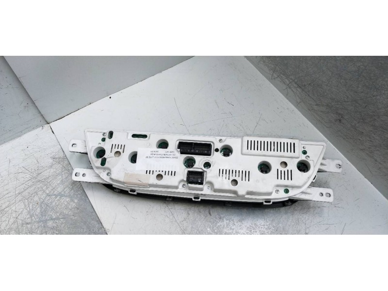 Recambio de cuadro instrumentos para ssangyong rodius xdi trend referencia OEM IAM 8020021403 11001131130S 