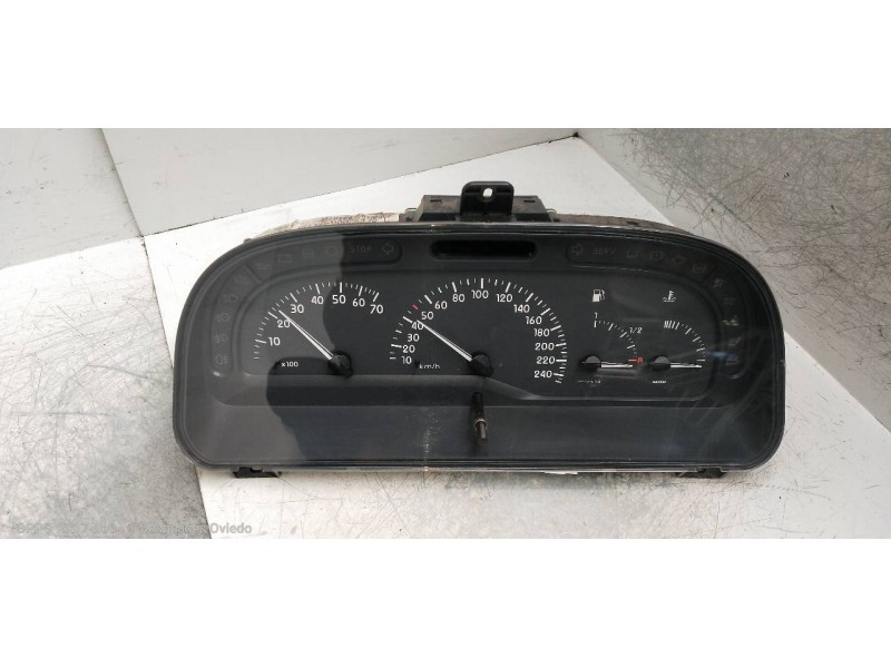 Recambio de cuadro instrumentos para renault laguna (b56) 1.6 16v rt referencia OEM IAM 8200022435C  