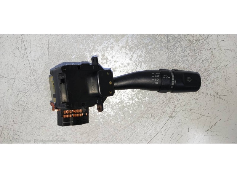 Recambio de mando limpia para hyundai elantra (xd) 2.0 crdi comfort (4-ptas.) referencia OEM IAM   