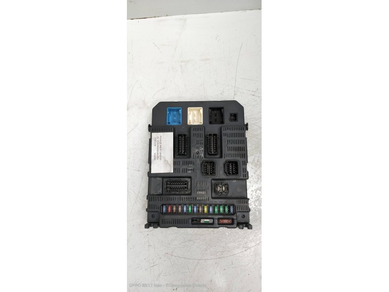 Recambio de caja reles / fusibles para peugeot 308 confort referencia OEM IAM 9663798180 BSI2004P0200 