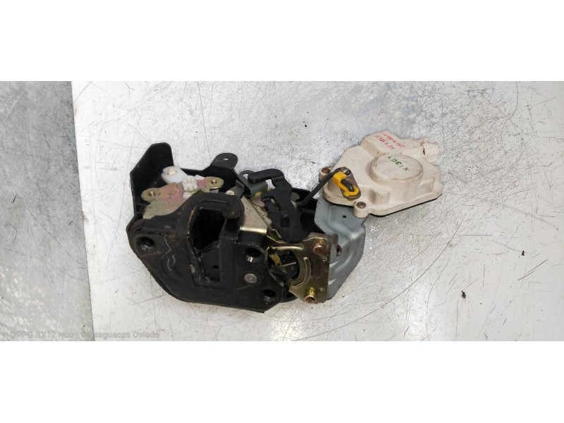 Recambio de motor cierre centralizado trasero izquierdo para hyundai elantra (xd) 2.0 crdi comfort (4-ptas.) referencia OEM IAM 