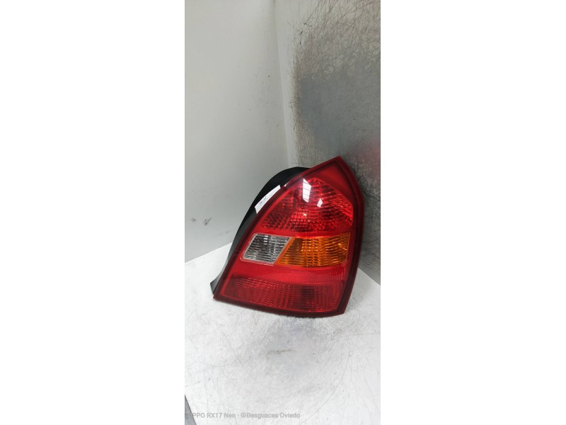 Recambio de piloto trasero derecho para hyundai elantra (xd) 2.0 crdi comfort (4-ptas.) referencia OEM IAM   