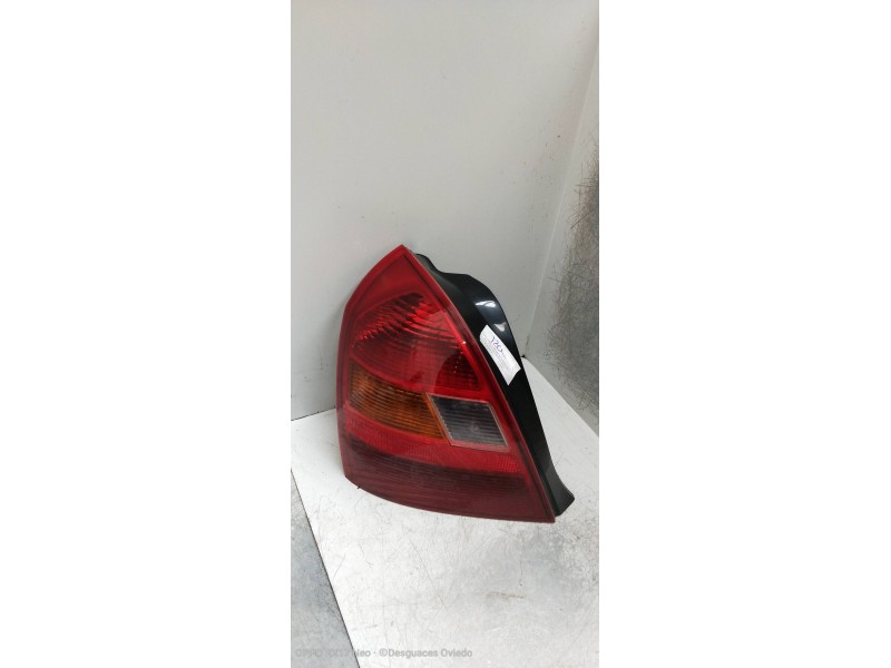 Recambio de piloto trasero izquierdo para hyundai elantra (xd) 2.0 crdi comfort (4-ptas.) referencia OEM IAM   