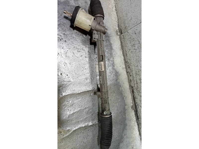 Recambio de cremallera direccion para renault megane iii coupe expression referencia OEM IAM 490017022RB A0012632C 