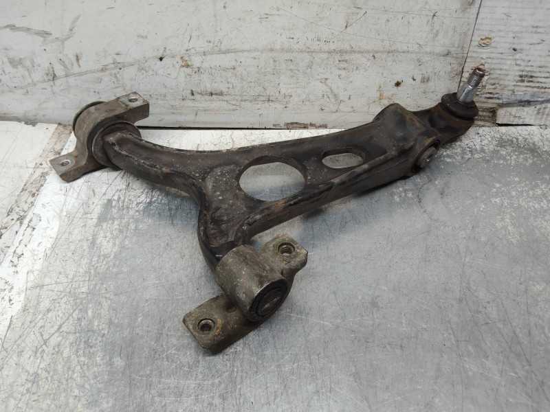 Recambio de brazo suspension inferior delantero derecho para alfa romeo 156 (116) 1.6 16v cat referencia OEM IAM 60624988  