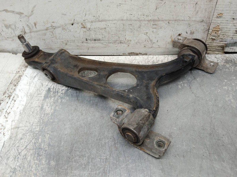 Recambio de brazo suspension inferior delantero izquierdo para alfa romeo 156 (116) 1.6 16v cat referencia OEM IAM 60624986  