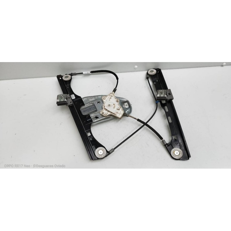 Recambio de elevalunas delantero derecho para mercedes clase c (w203) berlina 220 cdi (la) (203.008) referencia OEM IAM A2118201