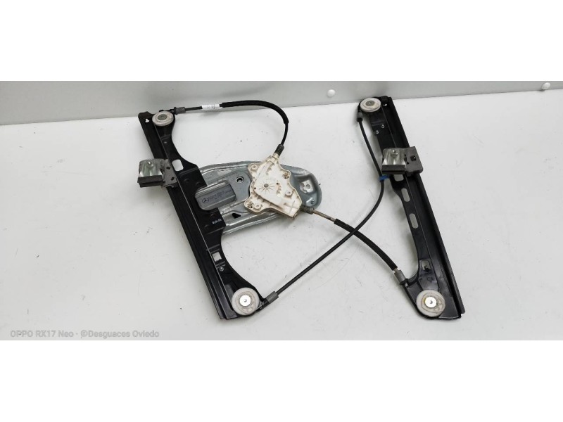 Recambio de elevalunas delantero derecho para mercedes clase c (w203) berlina 220 cdi (la) (203.008) referencia OEM IAM A2118201