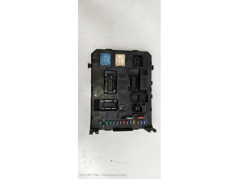 Recambio de caja reles / fusibles para citroen c4 berlina collection referencia OEM IAM 9661940480 BSI2004H05 