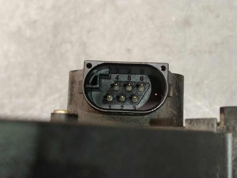 Recambio de potenciometro pedal para mercedes clase c (w203) berlina 220 cdi (la) (203.008) referencia OEM IAM A2113000404  